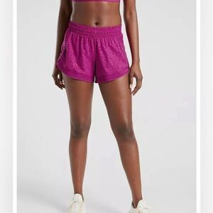Athleta Printed Mesh Racer Run 4” shorts